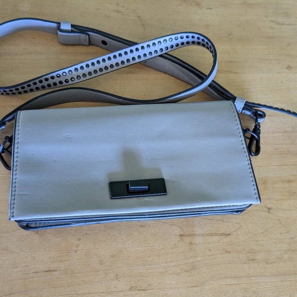 Steve Madden Gray and Black Purse